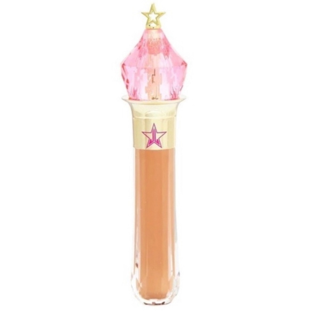 Jeffree Star Concealer in C16.5 Tattoo Coverup
